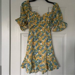NWT Here comes the sun flowery mini off shoulder dress size S